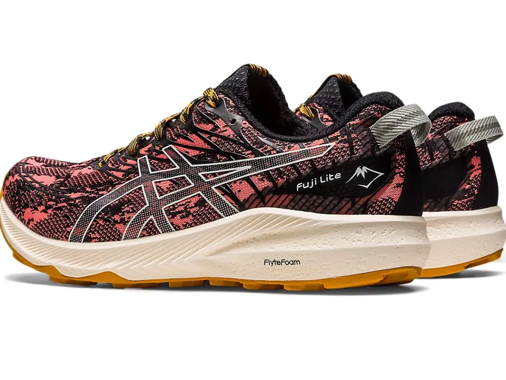 ASICS Fuji Lite 3 ROAD TESTED-Women Road Tested Footwear