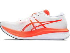 ASICS MAGIC SPEED 3-Men Running Shoes